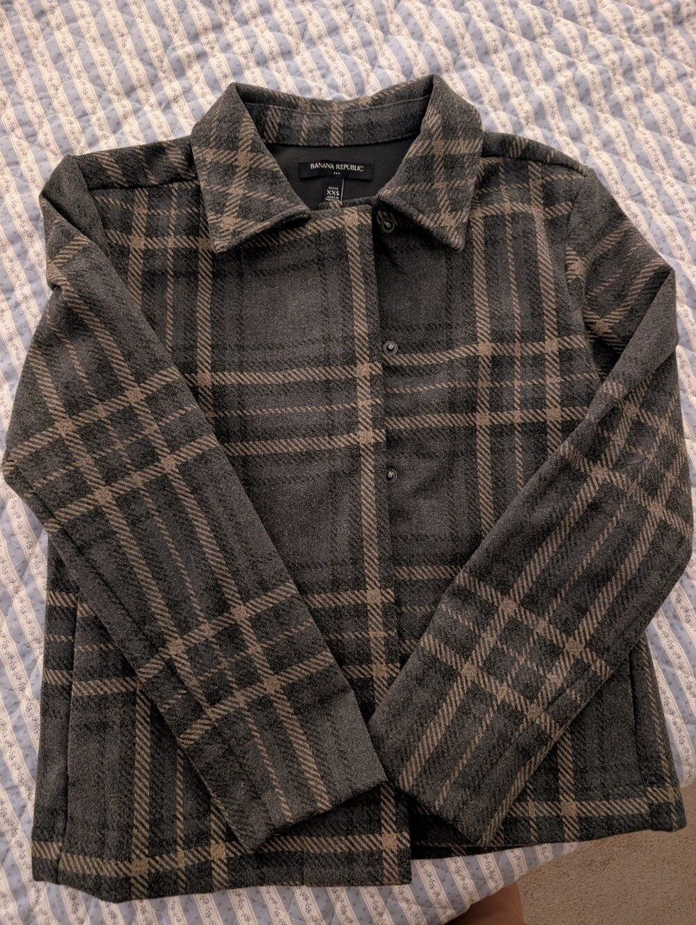 Banana Republic Short Gray Plaid Jacket - Picture 3 of 8